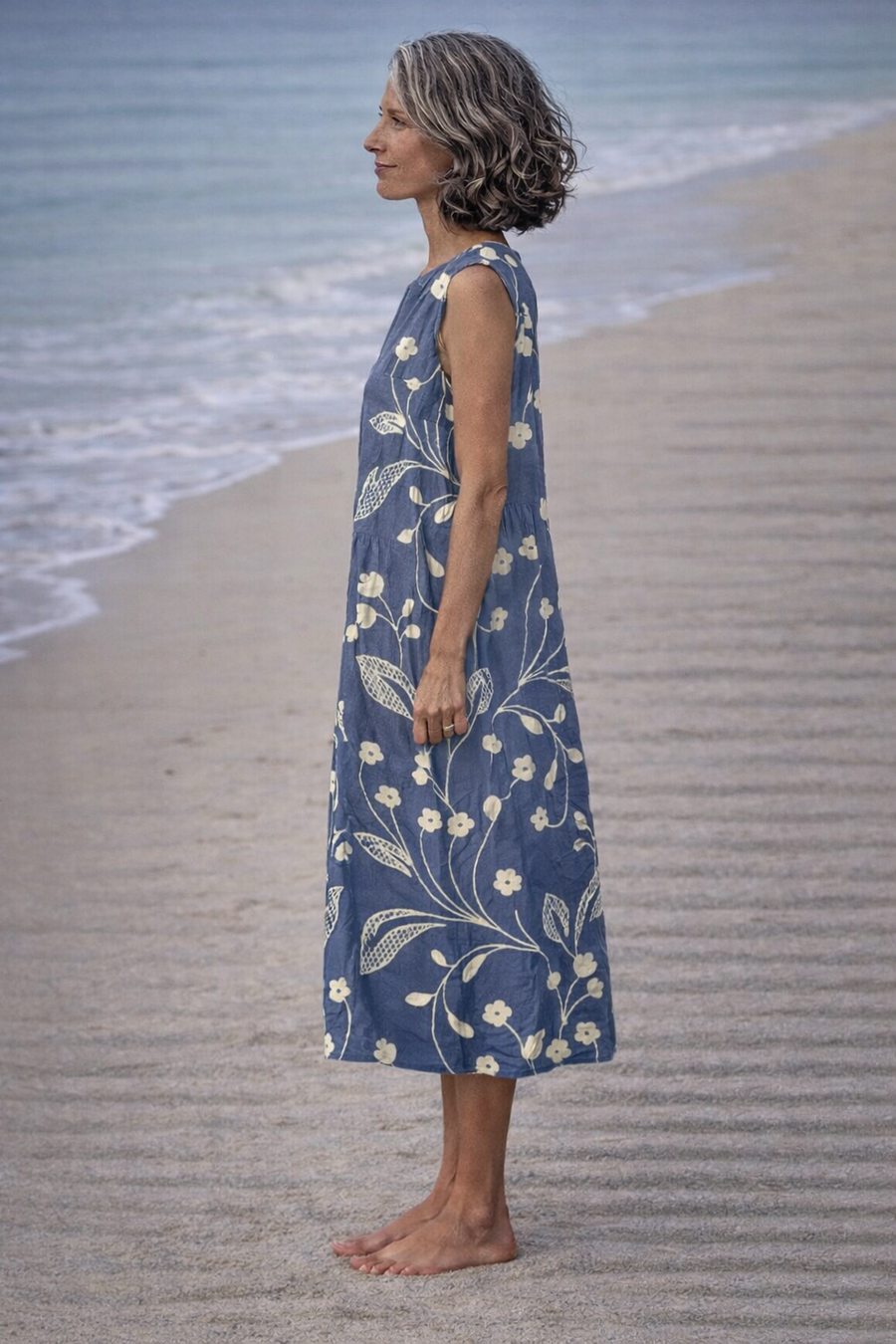 Amara | Sleeveless Midi Dress